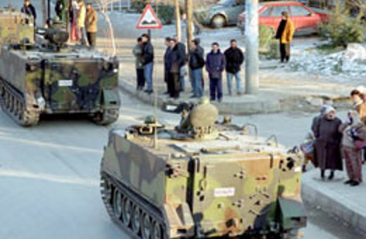 Tankları da Erbakan mı yürüttü?