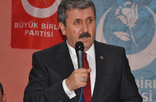 Destici: Bu millet sizden iğreniyor