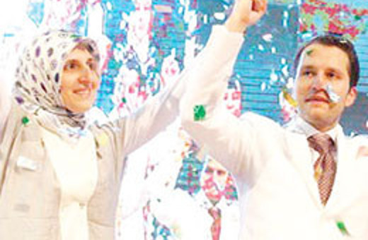 Erbakan'ın çocukları ak saçlılara karşı