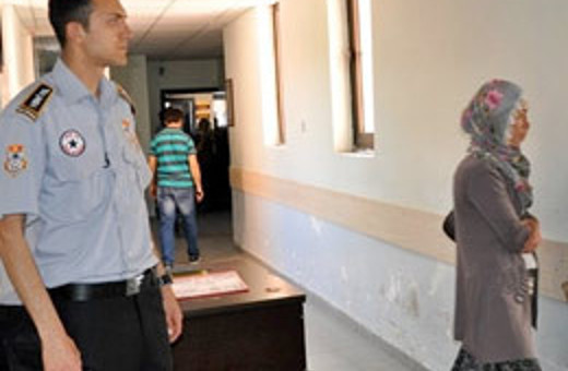 Kösereisoğlu'dan memurlara tepki