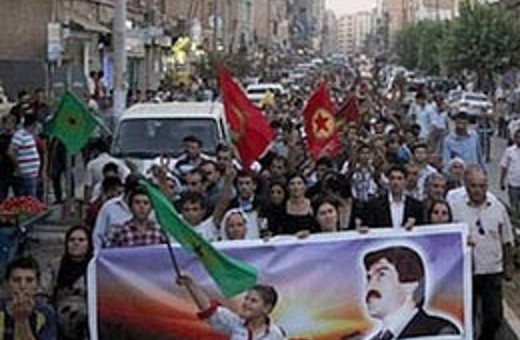 Milletvekili Sincar mezarı başında anıldı