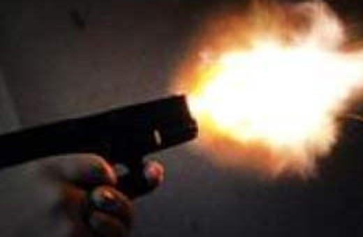 Kocaeli'nde parti binasına ateş açıldı!