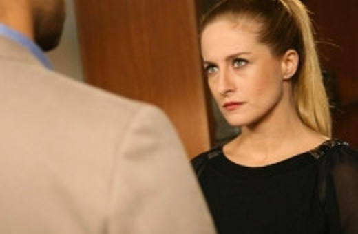 Güllerin Savaşı 24. bölüm Gülru ve Ömer ayrılıyor