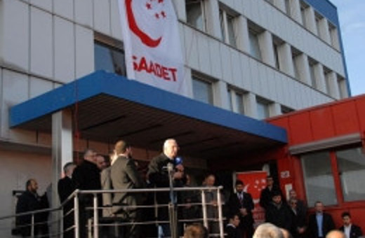 Saadet Partisi Almanya'da temsilcilik açtı