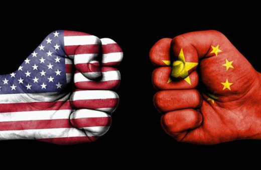 İki gün önce Çin'e karşı esip gürleyen Trump geri adım attı