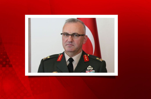 Eski tuğgeneral Özbakır üç maymunu oynadı