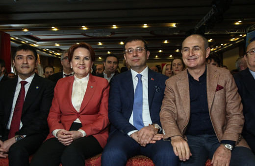 İYİ Parti İstanbul adaylarını İmamoğlu ile birlikte tanıttı