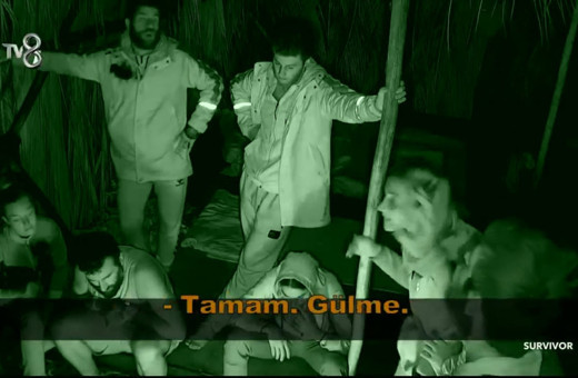 Survivor'da Bora'nın sözleri çileden çıkardı: 'Küçük kardeşini koruyorsun!'