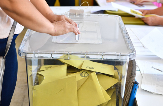 Hatay'da muhtarlık 56 yıldır aynı ailede