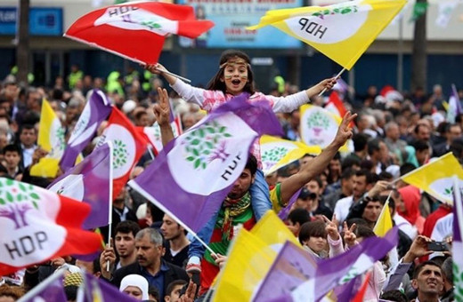 MHP’nin Kars’ta seçim iptali talebine HDP'den tepki!