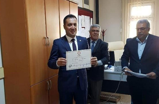 Adana İmamoğlu Belediye Başkanı Kasım Karaköse tekbirlerle görevine başladı