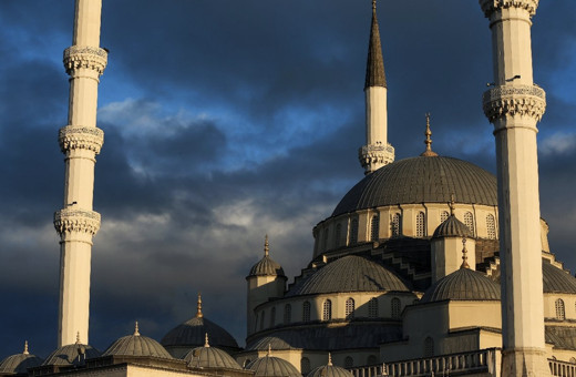Resimli Ramazan kutlama mesajları anlamlı Ramazan sözleri