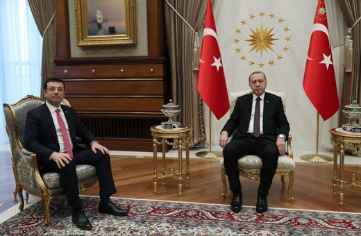 "Fırsatımız varsa kucaklaşırız" demişti! İmamoğlu, Cumhurbaşkanı Erdoğan'ı karşıladı