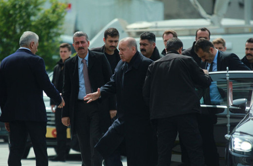 Cumhurbaşkanı Erdoğan, kurmaylarıyla bir arada! Seçimleri masaya yatıracak