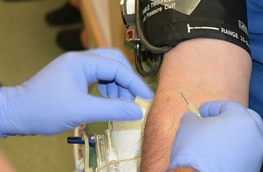 Oruçluyken kan vermek orucu bozar mı-2019 diyanet cevabı