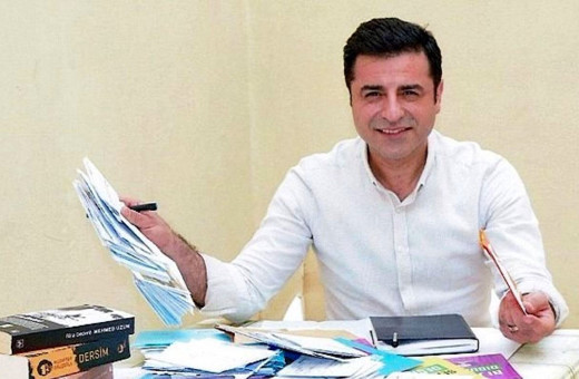 Selahattin Demirtaş seçim çağrısı yaptı İmamoğlu'na destek verdi