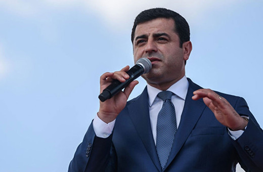CHP'li Milletvekilleri Demirtaş'ı cezaevinde ziyaret etti