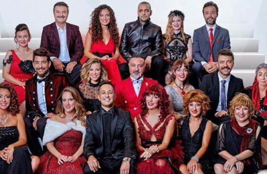 Gülse Birsel paylaştı Jet Sosyete setinden ilk görüntü geldi!