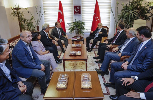 HDP'den Saadet Partisi'ne "kayyum" ziyareti