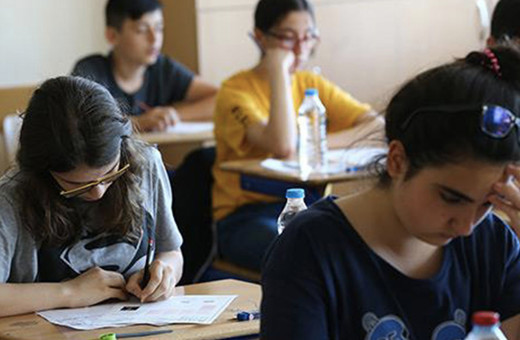 Ortaokul ve lise öğrencileri dikkat! Yeni ders müfredeta girdi