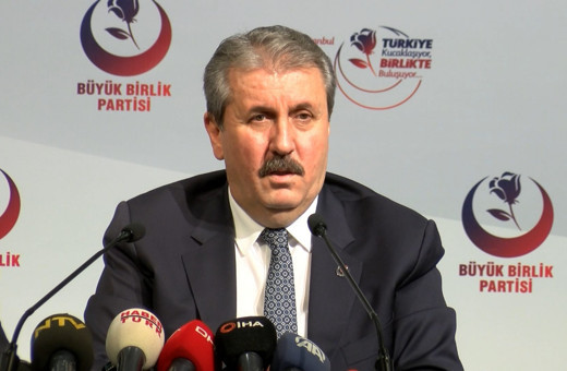 BBP Lideri Mustafa Destici: Meclis'te tüm partilerin HDP’lilerle arası iyi