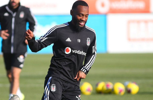 Beşiktaş'a kötü haber! Derbide oynamayacak