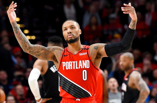 Damian Lillard triple double yaptı Portland kazandı
