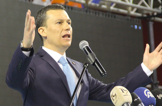 AK Parti Genel Sekreteri Fatih Şahin'den "darbe söylentileri"ne tepki