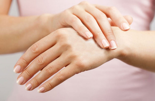 Aşırı yıkamaktan yıpranan ellerimizi nasıl koruruz?