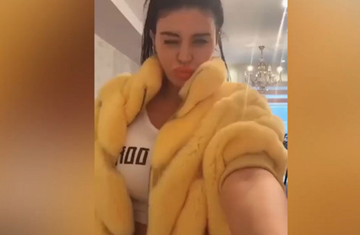 Ebru Polat seksi dansıyla TikTok'u yıktı geçti!
