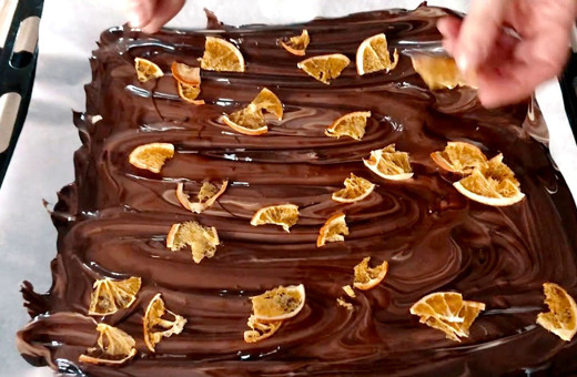 Evde kolay çikolata yapımı nasıl olur?