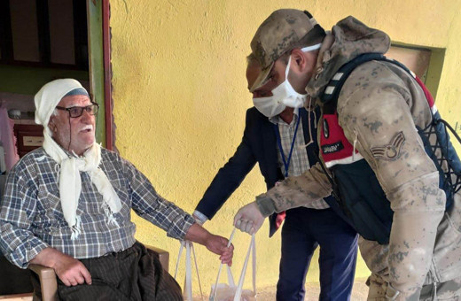 65 yaş üstü vatandaşlara koronavirüse karşı 19 'altın' öneri