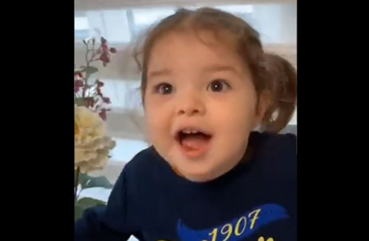 Sosyal medya 2 yaşındaki Alara Elif'i konuşuyor