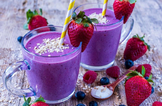 Kahvaltılık yağ yakan smoothie tarifleri!