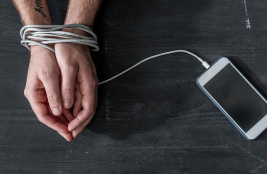 Sosyal medya bağımlılığı aldatılma duygusunu güçlendiriyor gerçeklik azalıyor!