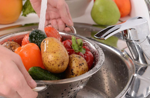 Sebze ve meyveler nasıl yıkanmalı Koronavirüs için bunları yapın!