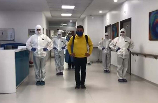 Kırklareli’nde koronavirüsü yendi penguen dansıyla taburcu oldu