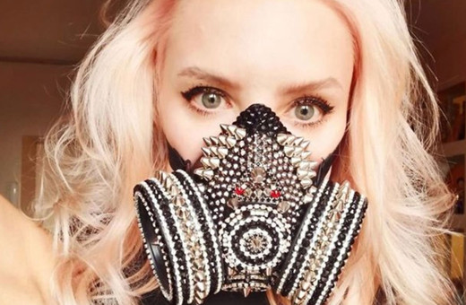 Koronavirüs günlerinin en sıra dışı maskeleri