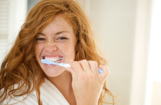 Bilmeden yapılan diş fırçalama hataları!