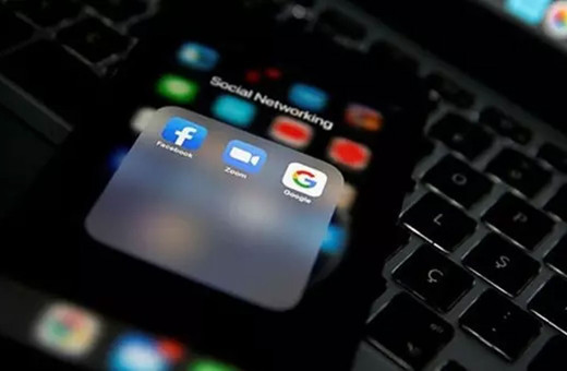 Bakanlık aileleri "sanal dünya" konusunda uyardı!