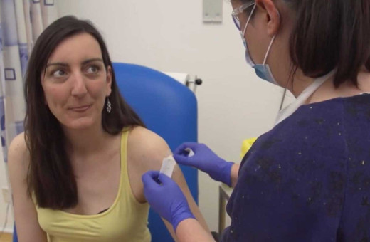 İngiltere’de ilk deneme koronavirüs (Covid-19) aşısı gerçekleştirildi