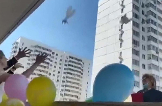 Rusya’da karantinada sıra dışı nikah