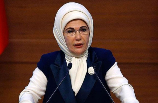 Emine Erdoğan'dan '15 Temmuz' mesajı