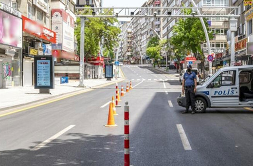 Ipsos'tan koronavirüs araştırması: 10 kişiden 9'u sokağa çıkma yasağı uygulaması istiyor