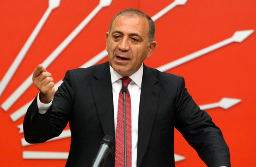 Gürsel Tekin: Beni konuşturmasınlar