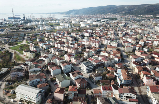Körfez'de sanayi tesislerine yakın riskli alandaki konutlar taşınacak