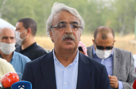 HDP'li Sancar'dan MHP'nin 'kapatma' hamlesine yanıt: Buyursunlar, deneyip görsünler