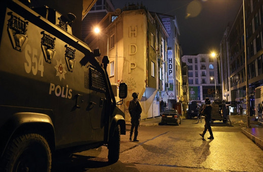 HDP Esenyurt ilçe binası operasyonu! Şüphelilerin gözaltı süreleri 2 gün uzatıldı