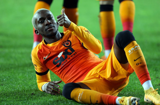 Onyekuru için flaş transfer iddiası: Süper Lig'in iki devi karşı karşıya