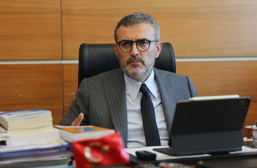 AK Parti teşkilatları yüzde 70 yenilendi Erdoğan yeni kadro kuracak